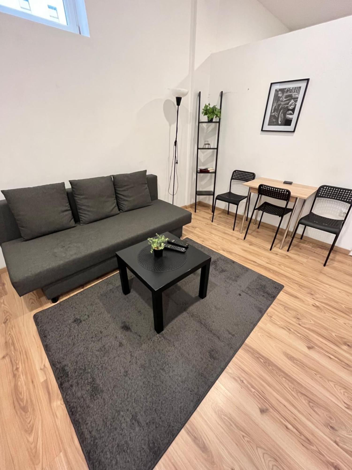 Apartment Central 10A 40Qm Wi-Fi Free Parking Calm Back House Дортмунд Екстер'єр фото