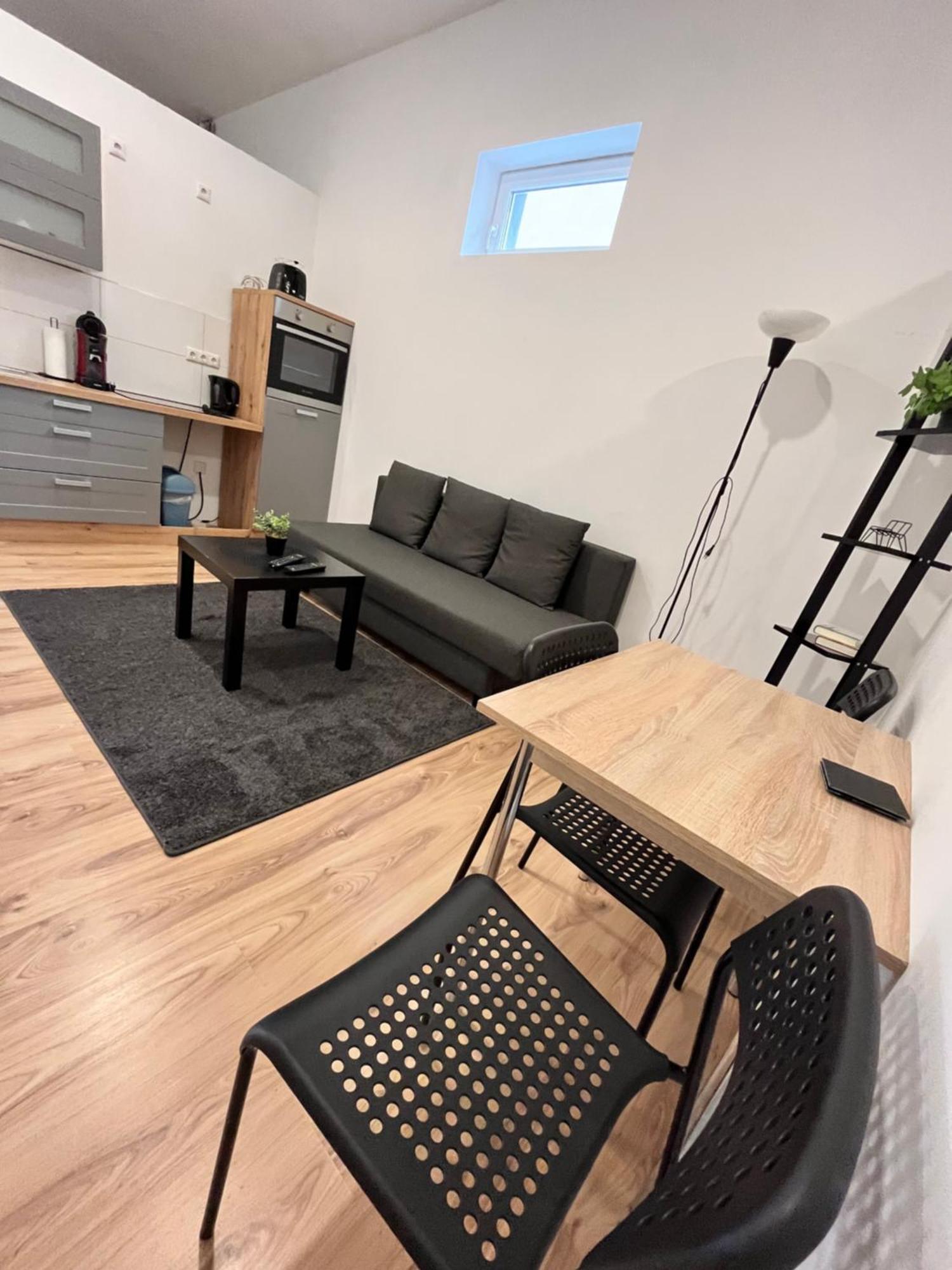Apartment Central 10A 40Qm Wi-Fi Free Parking Calm Back House Дортмунд Екстер'єр фото